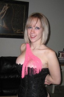 , 22  female escort, quebeccity