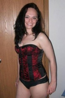 , 25  female escort, quebeccity