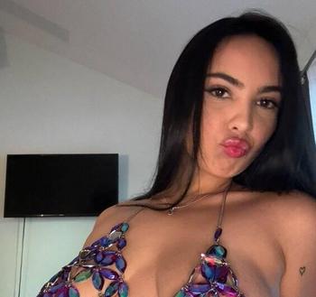 Liana, 23 Caucasian/White female escort, Quebec City