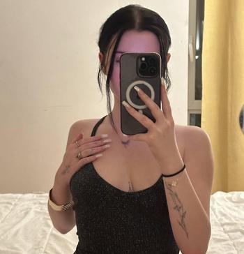 Mia, 22 Caucasian/White female escort, Quebec City