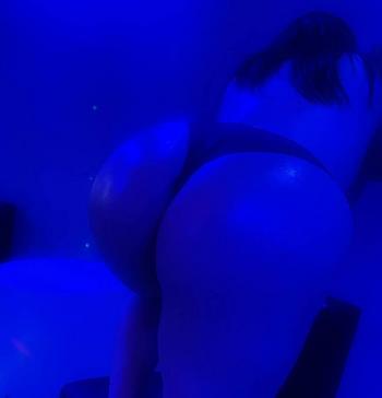 Sabby, 27 Caucasian/White female escort, Quebec City