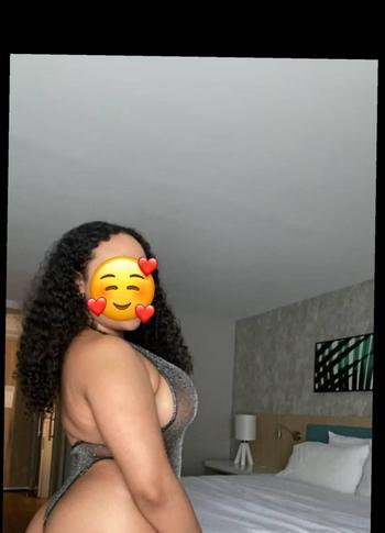 Kiannnaaaaa, 26 Mixed female escort, Quebec City