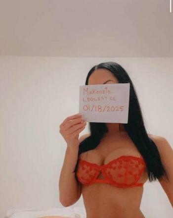 Mackenzie, 24 Caucasian/White female escort, Quebec City