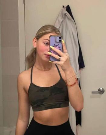 Amelia, 18 Caucasian/White female escort, Quebec City
