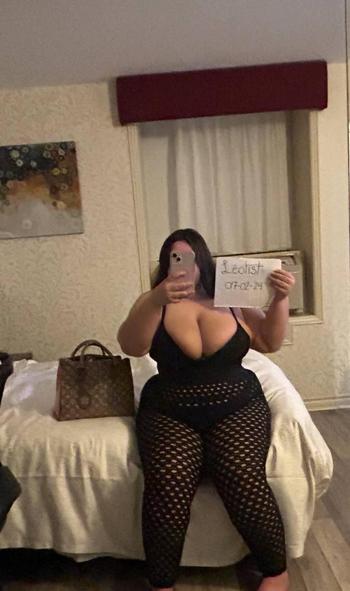Samantha, 21 Caucasian/White female escort, Quebec City
