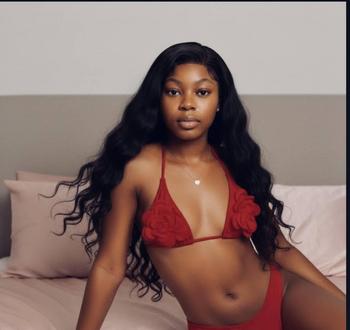 Léna, 18 Black female escort, Quebec City