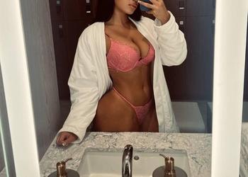 Katalina, 28 Mixed female escort, Quebec City